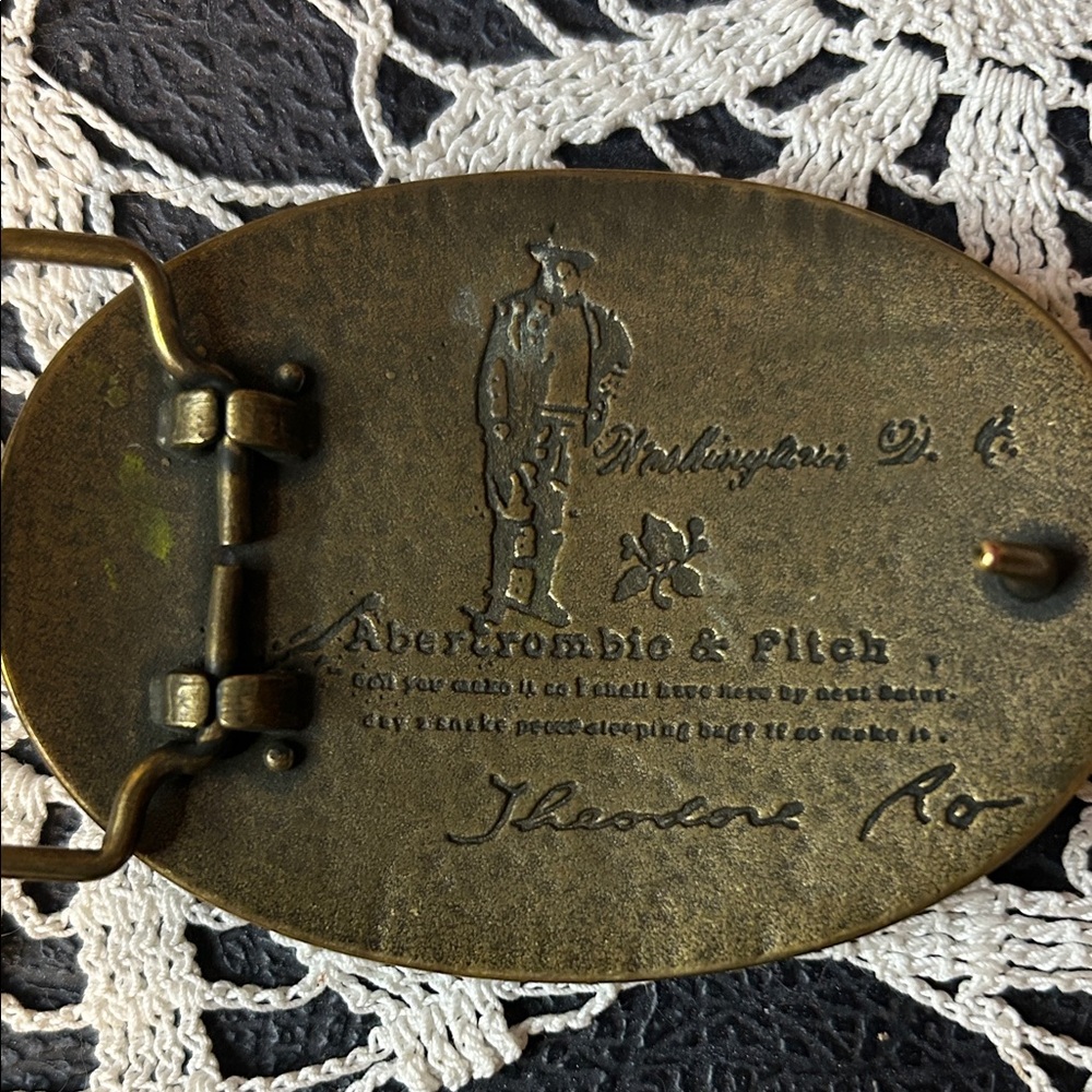 “Eye of Horus” witAbercrombie & Fitch Brass Oval Belt Buckle. One of a kind - Picture 2 of 3